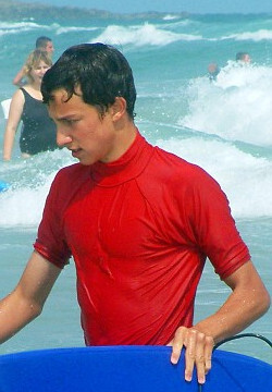 surfing bodyboarding wet swim shirt red